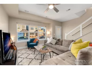 Photo #5: 903003 Listing