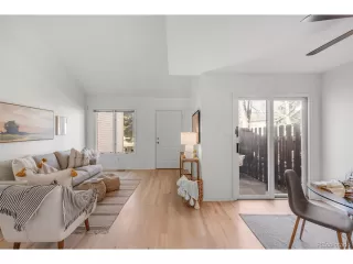 Photo #2: 9030763 Listing 