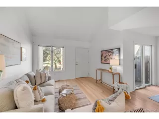 Photo #3: 9030763 Listing 