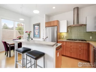 Photo #5: 903089 Listing