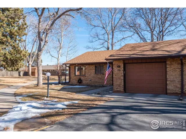 MLS: 903226 Condo For Sale