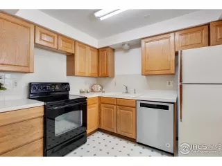 Photo #6: 903302 Listing