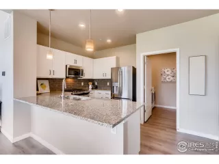 Photo #6: 903310 Listing