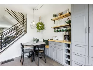 Photo #4: 9033207 Listing 