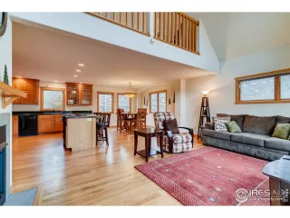 Photo #6: 903342 Listing