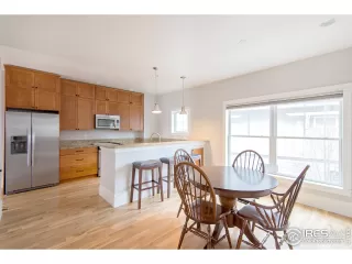 Photo #4: 903480 Listing