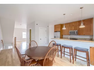 Photo #5: 903480 Listing