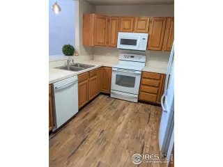 Photo #3: 903559 Listing