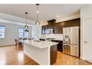 Photo #6: 903585 Listing