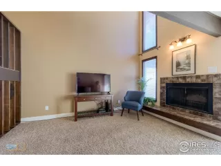 Photo #4: 903590 Listing