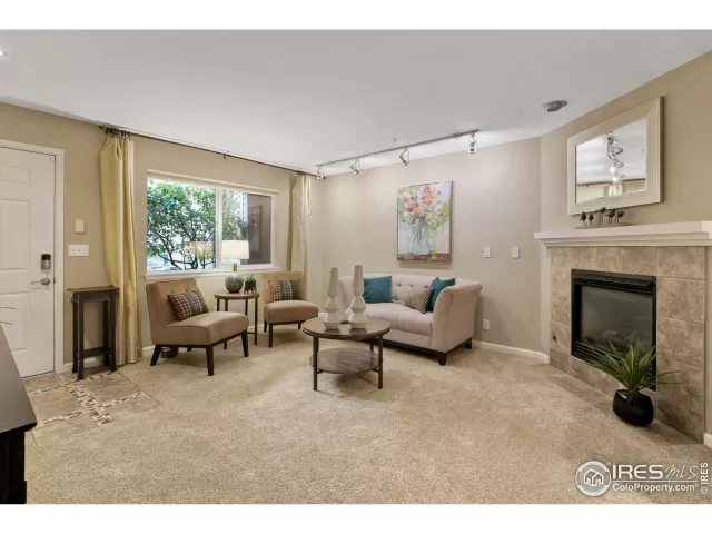 MLS: 903597 Condo For Sale