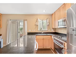 Photo #5: 903597 Listing