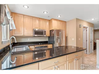 Photo #6: 903597 Listing