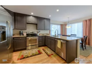 Photo #5: 903638 Listing