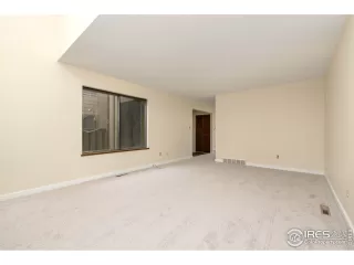 Photo #6: 903657 Listing