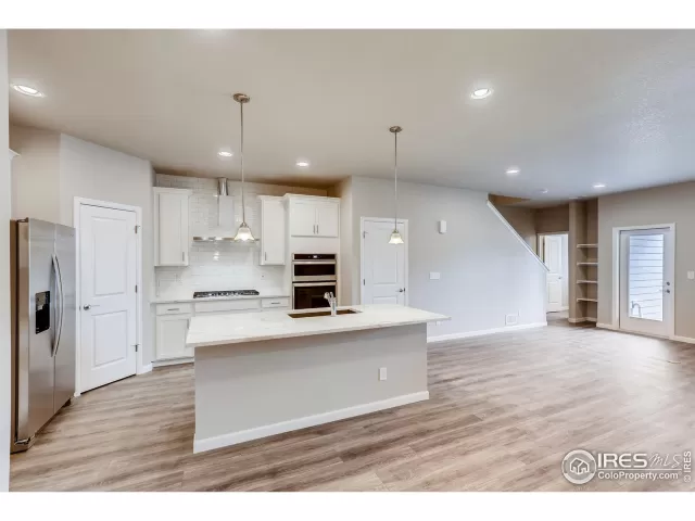 MLS: 903693 Condo For Sale