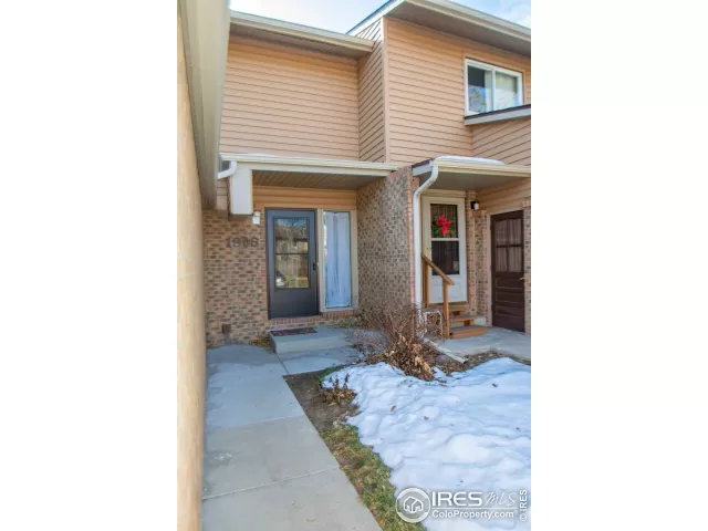 MLS: 903698 Condo For Sale