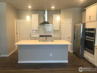 Photo #4: 903705 Listing