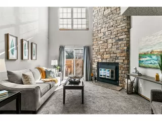 Photo #2: 9038390 Listing 