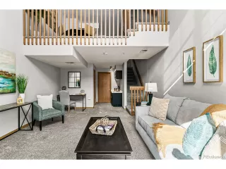 Photo #5: 9038390 Listing 