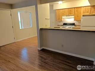 Photo #2: 903854 Listing