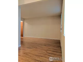 Photo #4: 903854 Listing