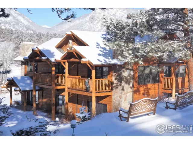 MLS: 903856 Condo For Sale