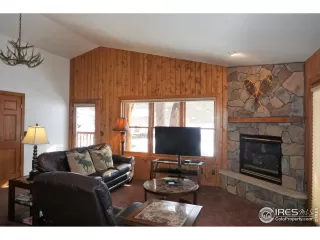 Photo #2: 903856 Listing