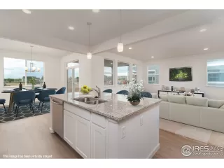 Photo #3: 903858 Listing