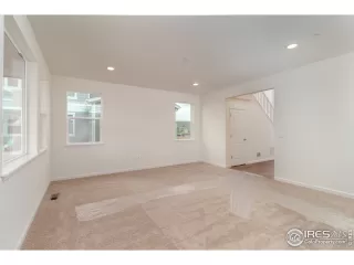 Photo #6: 903858 Listing