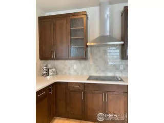 Photo #4: 903925 Listing