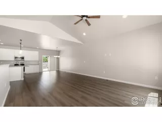 Photo #6: 903926 Listing 