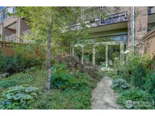 Photo #4: 903928 Listing