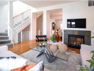 Photo #5: 903928 Listing