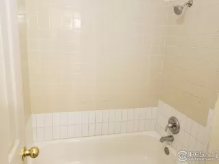 Photo #2: 903959 Listing