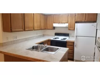 Photo #6: 903959 Listing