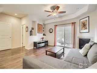 Photo #2: 903975 Listing