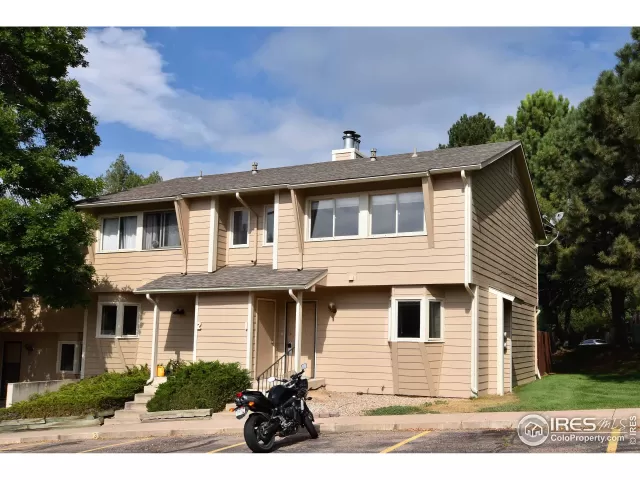 MLS: 904000 Condo For Sale