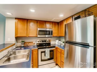 Photo #5: 904001 Listing 