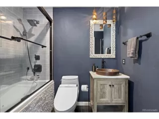 Photo #5: 9040253 Listing