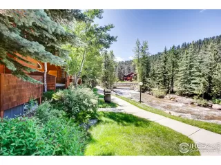 Photo #4: 904030 Listing