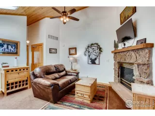 Photo #6: 904030 Listing