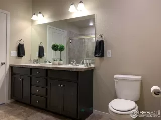 Photo #4: 904054 Listing