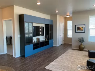 Photo #5: 904054 Listing