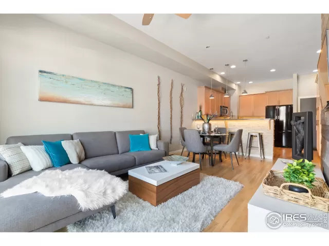 MLS: 904056 Condo For Sale