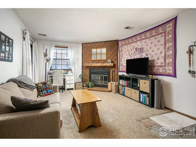 MLS: 904089 Condo For Sale