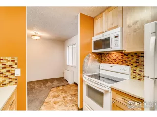 Photo #6: 904101 Listing