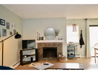 Photo #3: 904134 Listing