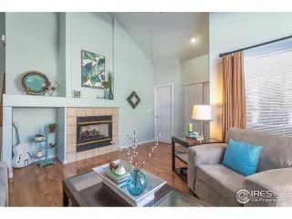 Photo #6: 904143 Listing