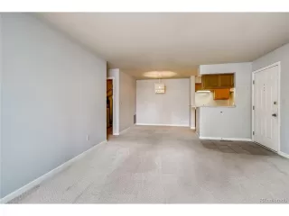 Photo #6: 9041527 Listing